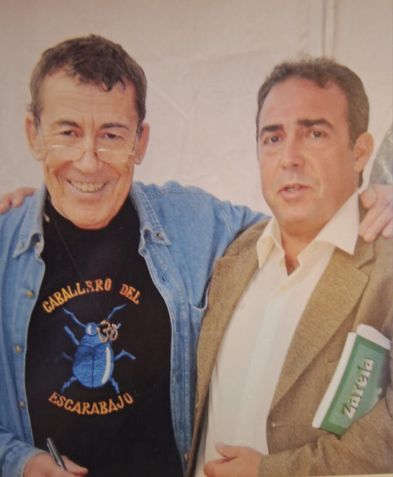 Con Fernando Sánchez Dragó en la Feria del Libro de Madrid